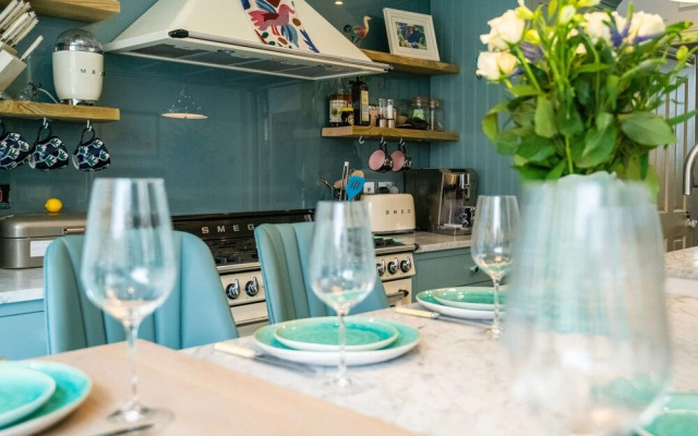 Immaculate Designer Home in Wandsworth