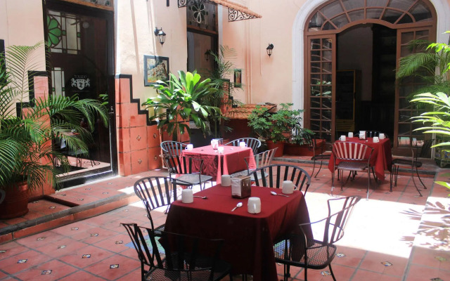 Hotel Real Toledo by Kavia