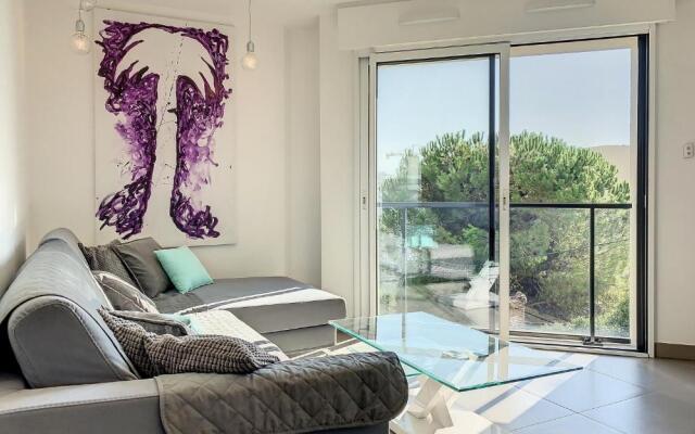 Sea view and terrasse near Monaco