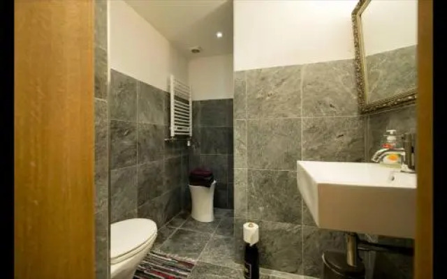 Apartment Pacific