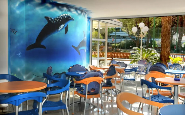 Petit Hotel