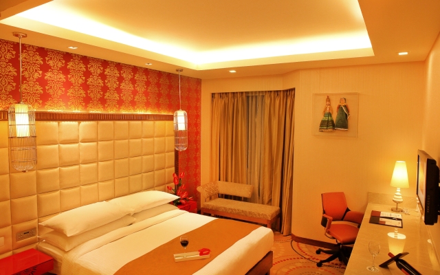 The Metropolitan Hotel and Spa New Delhi