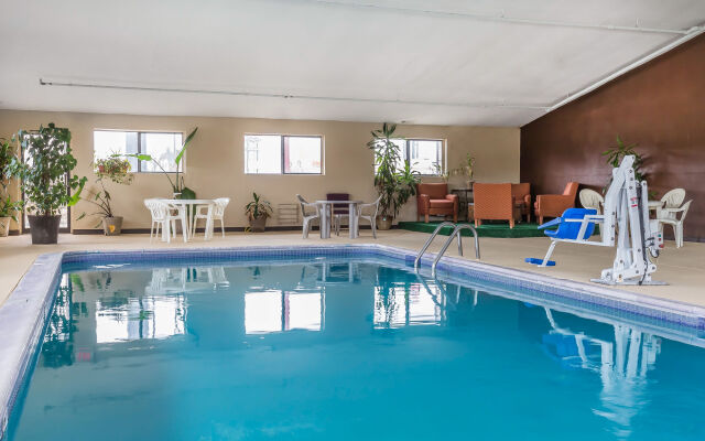 Quality Inn Mount Vernon, IL