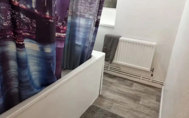 Double Bedroom in House Share for Rent