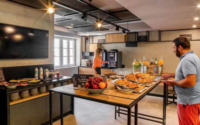 ibis Porto Centro Mercado Bolhao