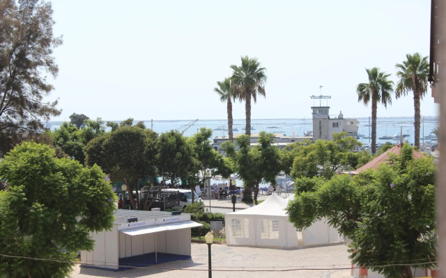 Aqua Ria Boutique Hotel