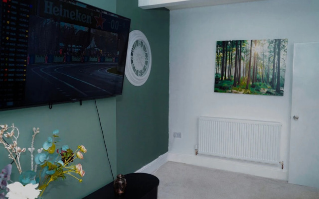 Bristol City Center - Cosy 2 Bedroom House
