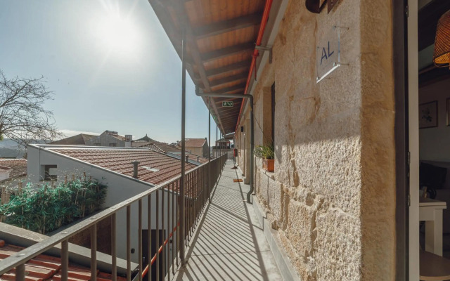 Mezzanine Stylish Apartment S