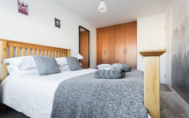 The Jericho Escape - Comfortable & Modern 4BDR in Jericho