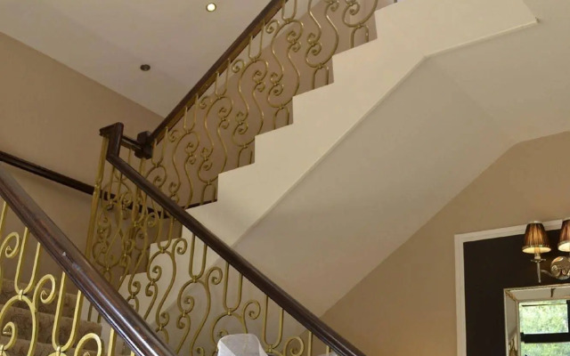 The Abbeyleix Manor Hotel