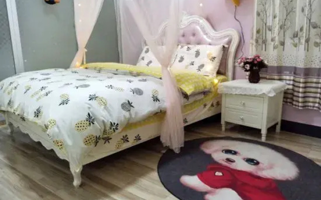 Hongliang Homestay (Jingdezhen Taoxichuan 1 Branch)