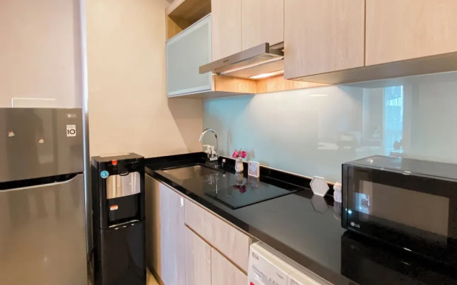 Best Deal and Elegant 2BR Apartment at Menteng Park