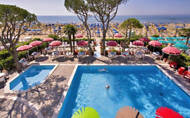 Termini Beach Hotel  Suites