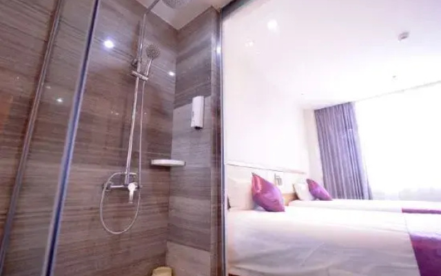 Lejia Hotel (Bazhou Shengfang International Furniture Expo City)