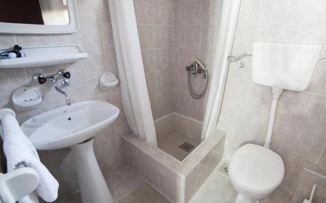 Guest House 4M