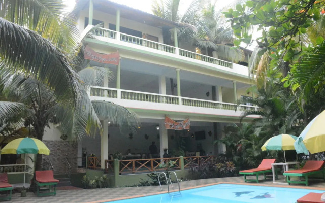 Classic De Ever Green Resort