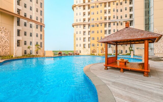 Super Oyo Collection O 16 Vittoria Residence