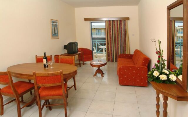 Tsokkos Sun Gardens Hotel Apartments