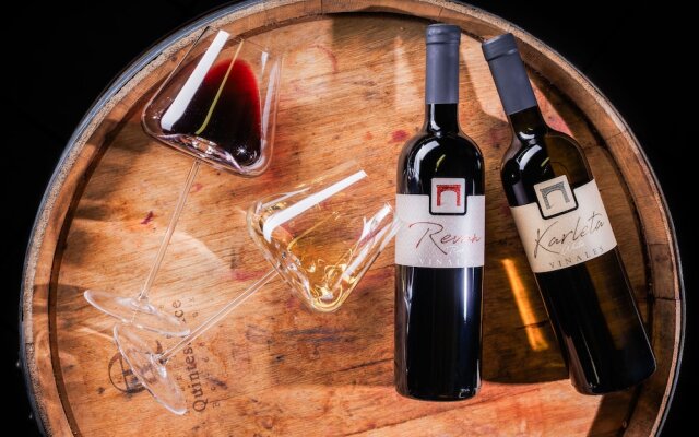 Wine & Apartment VINALES