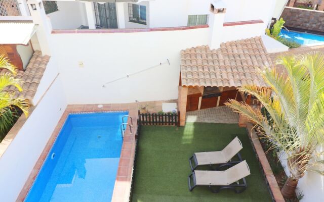1096 Villa Mirto