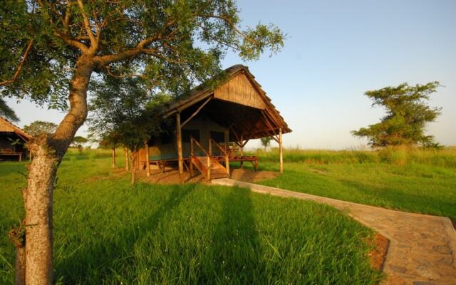 Bwana Tembo Safari Lodge