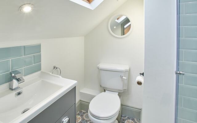 Threadneedle Cottage