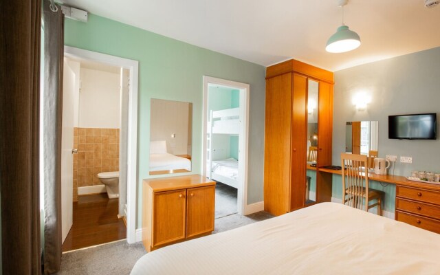 The Padarn Hotel