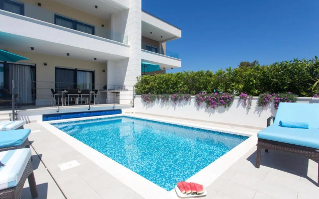 View Villas Collection