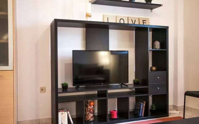 Thisio Modern House