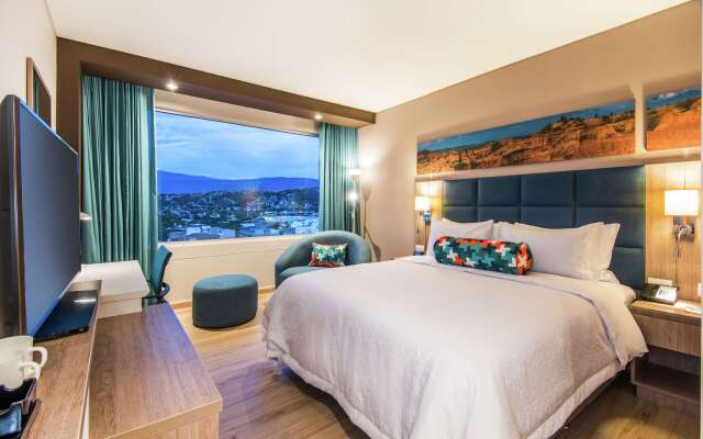 Hampton Inn by Hilton Cucuta