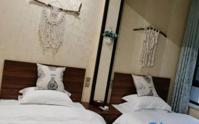 Tianmu  Lake   Tong  He  Lai  Ju  Homestay