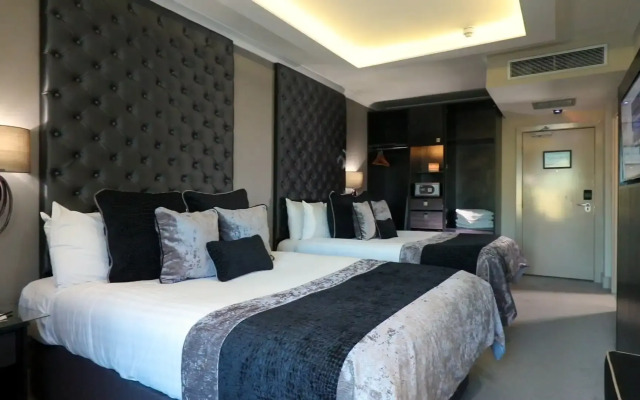 The Continental Hotel Heathrow