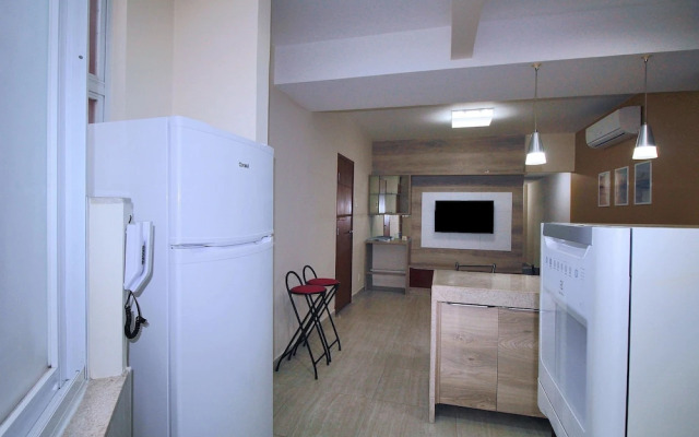 Conforto e Estilo em Copacabana D056