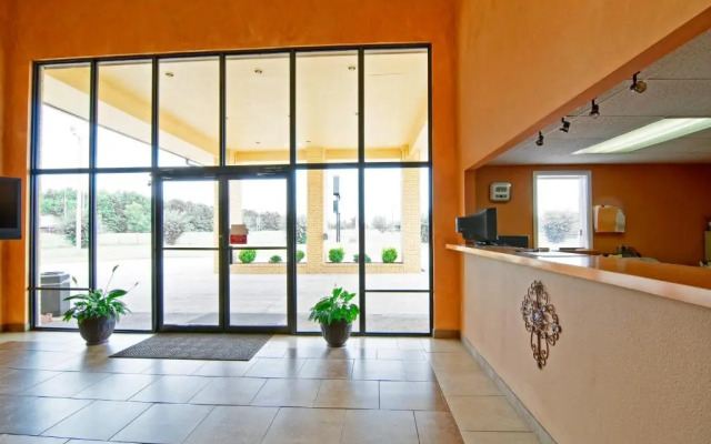 Americas Best Value Inn & Suites
