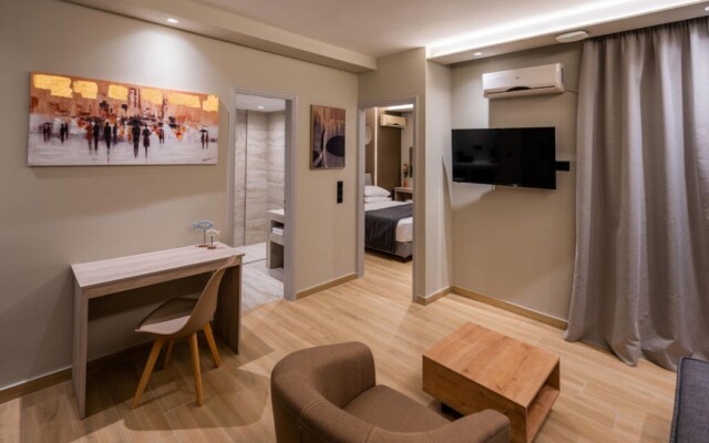 Nicolas Grand Suites - Adults Only