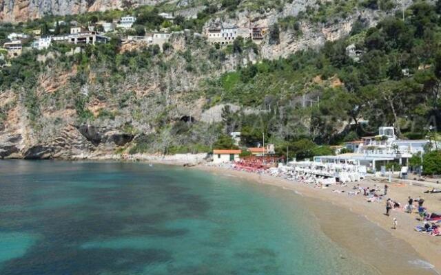 Vue mer.Tranquilité.Cap d'Ail à 10 mn de MONACO