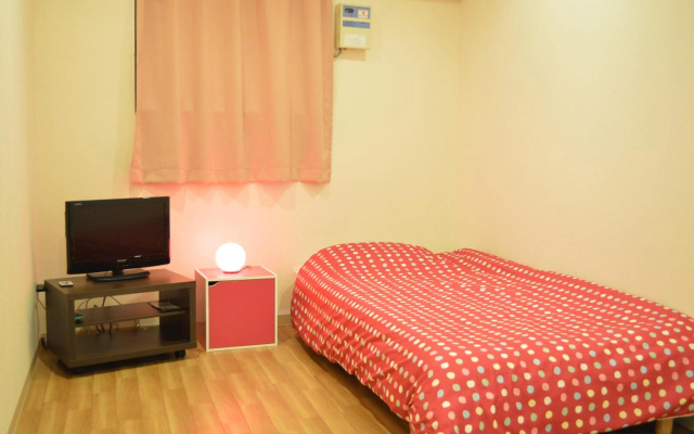 Women's Guest House Fukutomi – Guest Rooms – Naha
