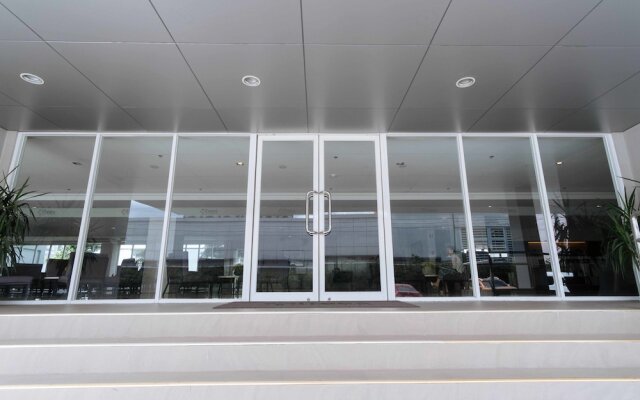 Reddoorz Premium @ Smdc Fairview