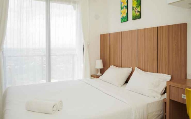 Well Appointed and Homey Studio Room at Sky House BSD Apartment By Travelio – Guest Rooms – Legok