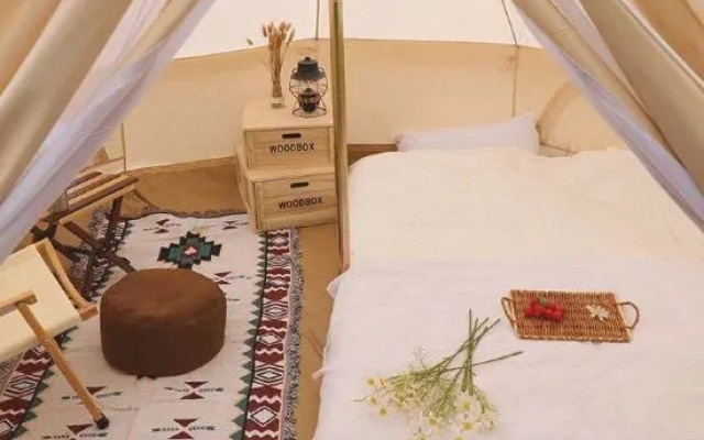 Xiangyulou Hostel