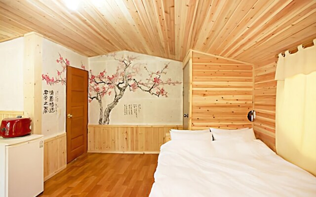 Yeongwol Muksan Guan Pension