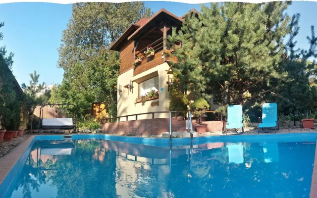 Pension Casa Mica