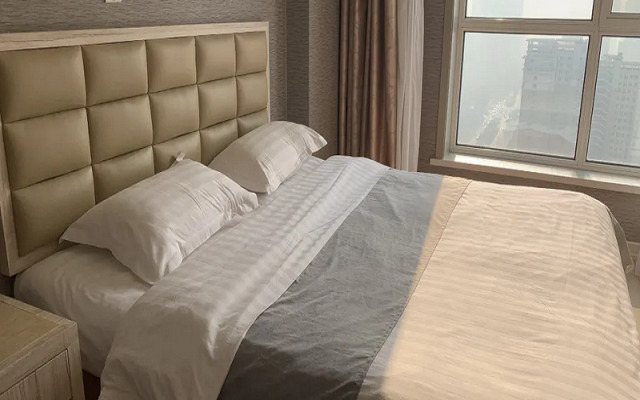 Dalian Yifan Apartment