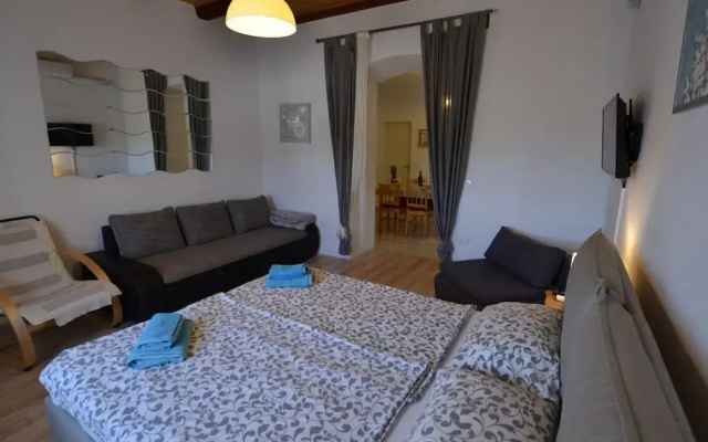 Tranquil Rovinj Studio Apartments