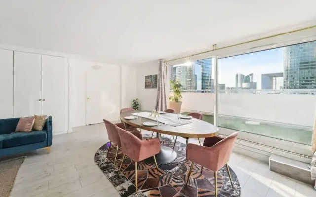 Exceptional Terrace apt - La D Fense - Bail Mob