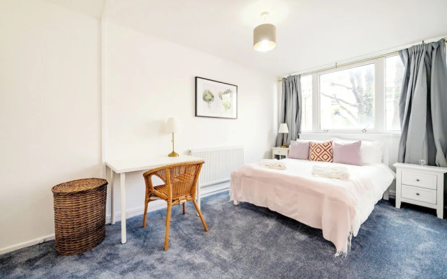 Nice 3 Bed Flat near Paddington