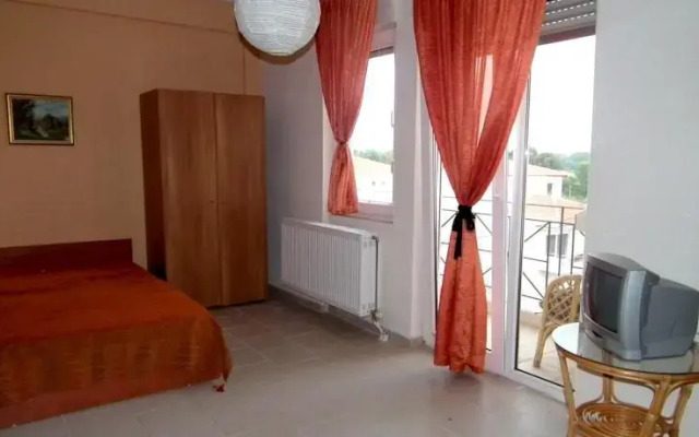Nefeli Apartments