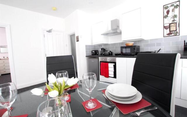 Coast Accommodation Station Road Apartments