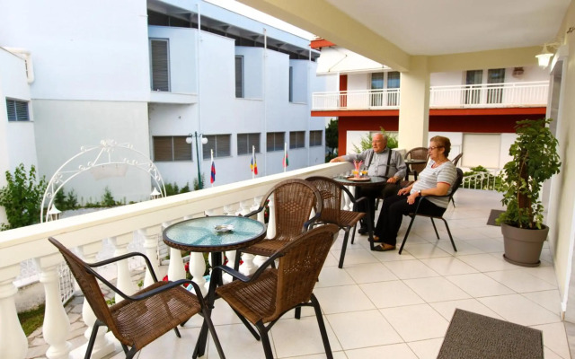 Philoxenia Inn
