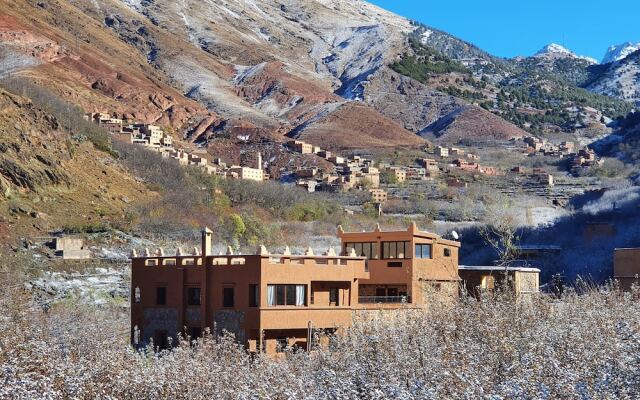 3-bedroom Apartment in Imlil With View of Mount Toubkal